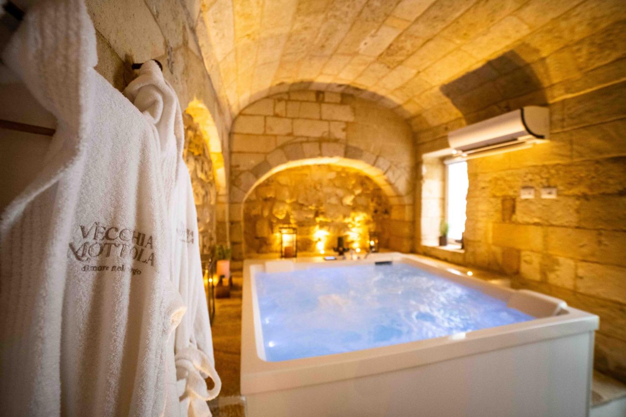 Vecchia Mottola Wellness Hotel Екстериор снимка